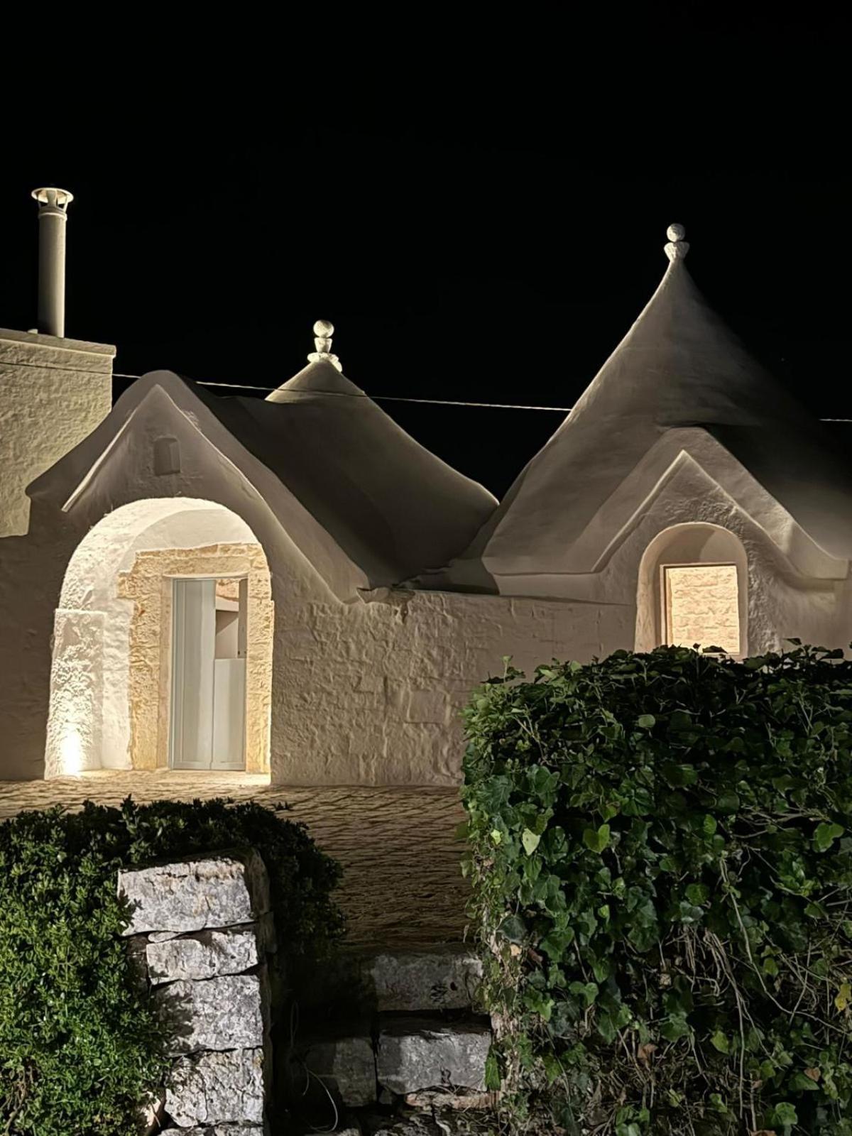 Trulli In Contrada - Monopoli Guest House ภายนอก รูปภาพ