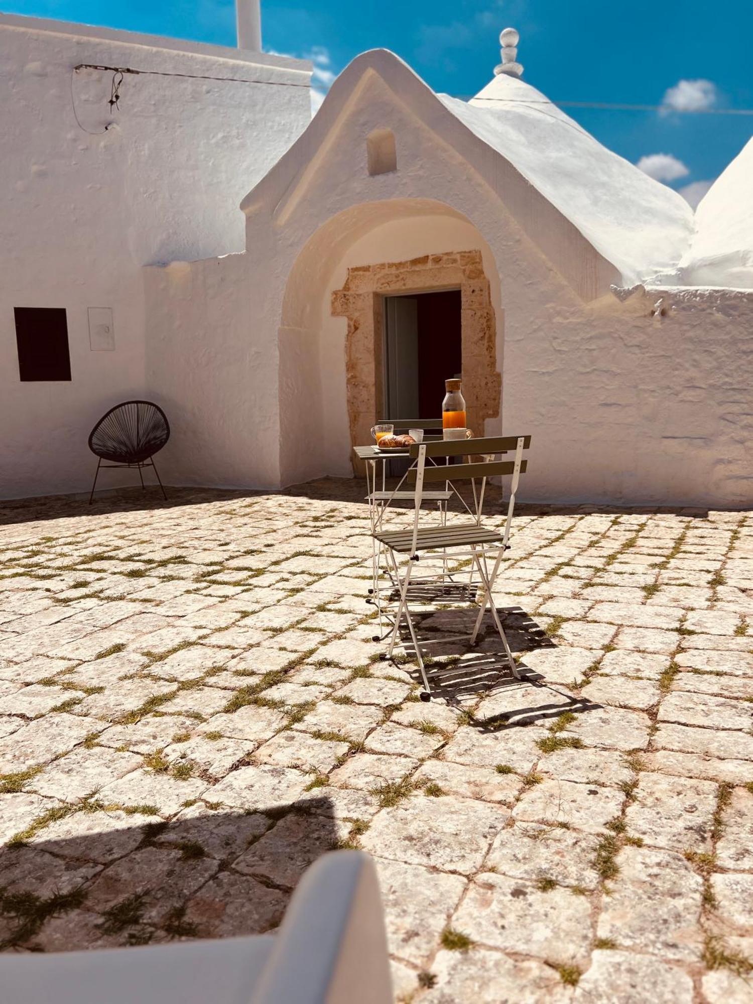 Trulli In Contrada - Monopoli Guest House ภายนอก รูปภาพ